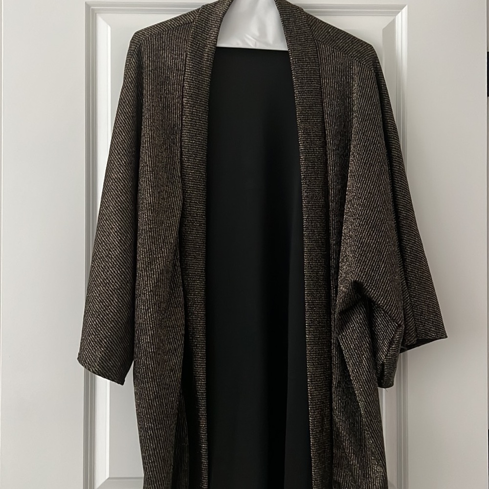 Tamo Design Metallic Gold Kimono and Short Set